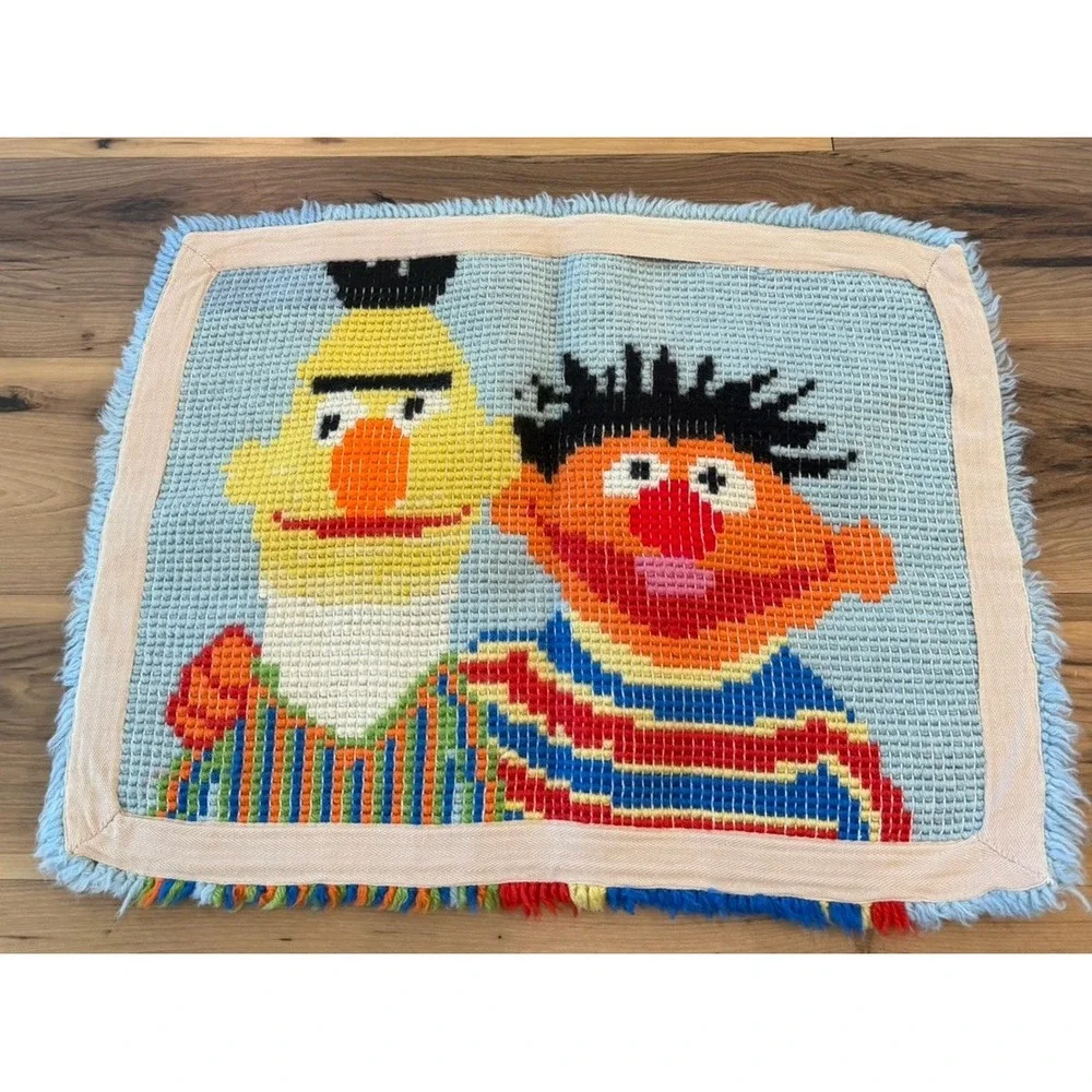 Sesame Street Ernie And Bert Handmade Latch Hook Rug 20 X 27 Very Rare